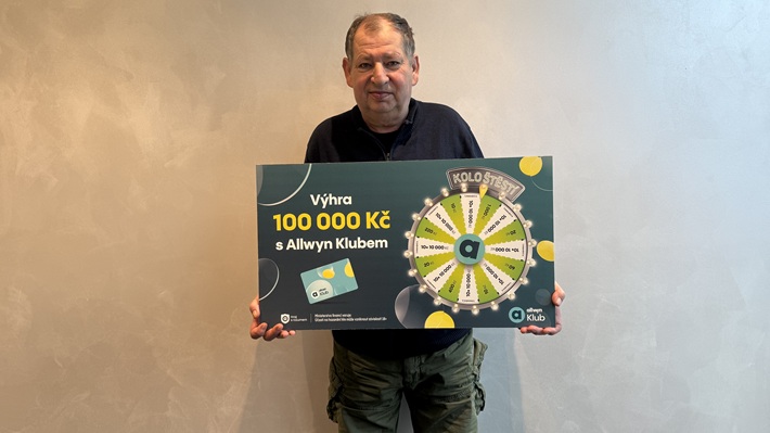 Pan Vlastimil vyhrál 100 000 korun díky Allwyn Klubu. Klubovou kartu si pořídil při kávě