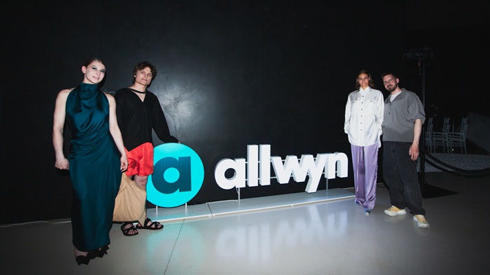 Když sport potká módu: Allwyn Champs zazářili na mole Mercedes-Benz Prague Fashion Weeku