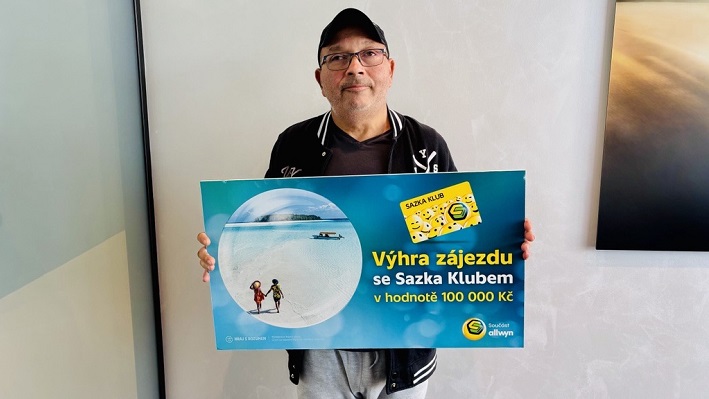 Pan Petr sází přes 30 let. Teď díky Sazka Klubu vyhrál s manželkou zájezd za 100 tisíc