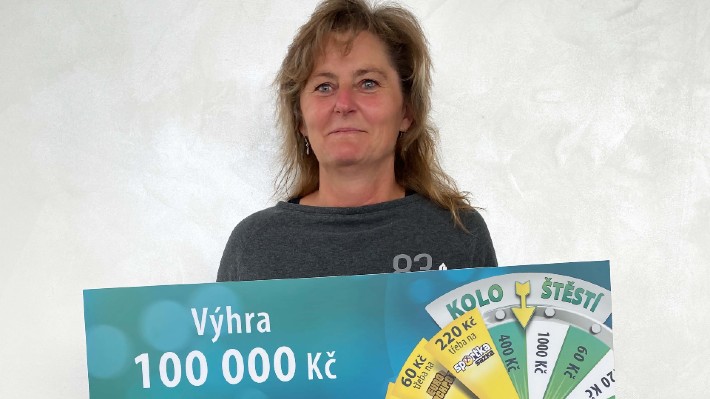 Paní Lenka se o výhře 100 000 Kč ze Sazka Klubu dozvěděla na rybách, za peníze koupí nový kotel